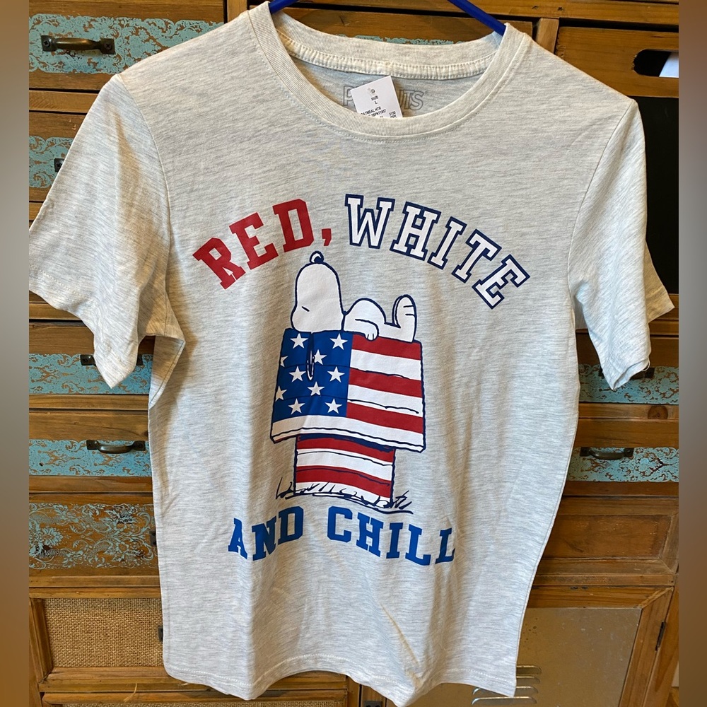 🇺🇸NWT Boys Peanuts Snoopy T-Shirt